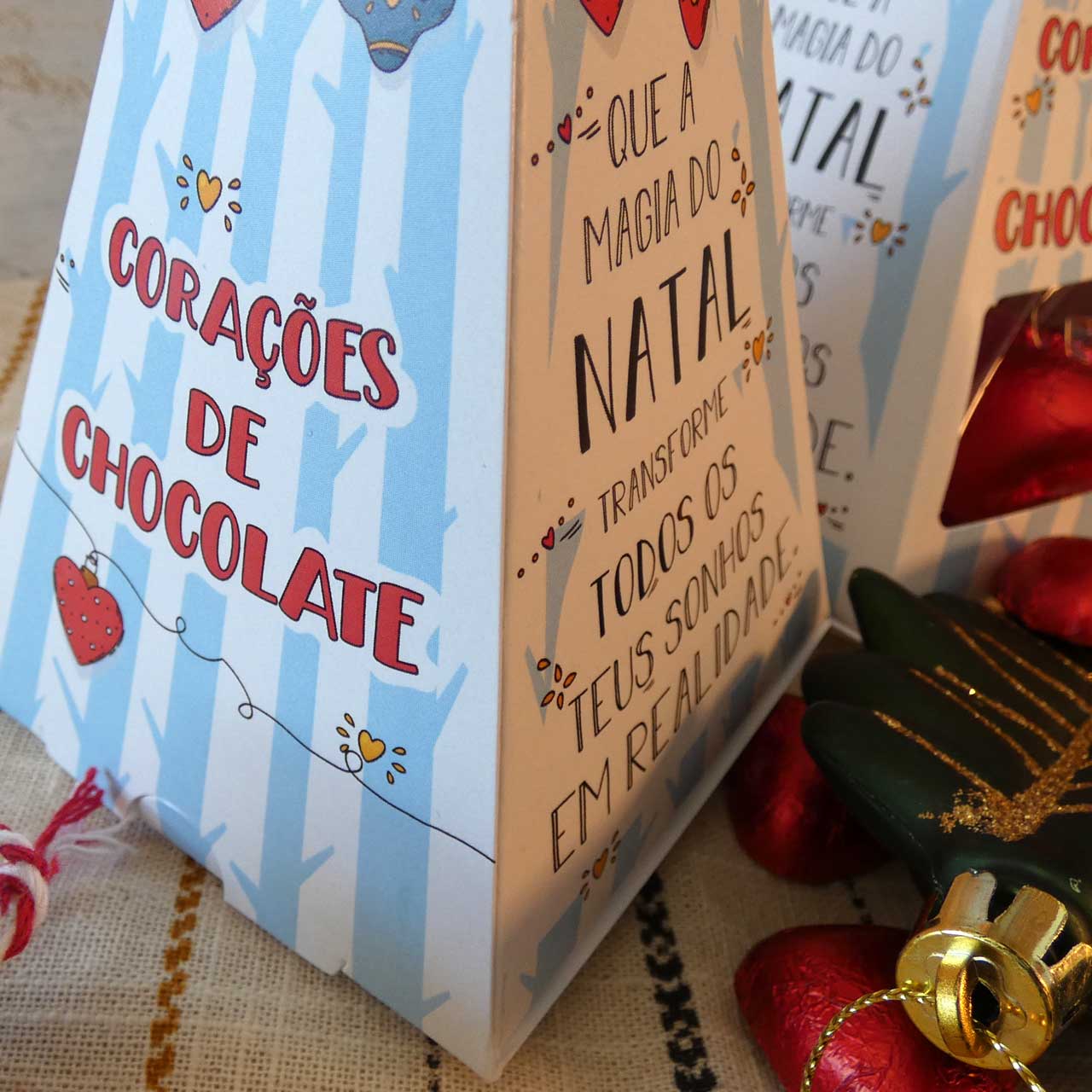 Pirâmide Corações de Chocolate Natal 100gr - Image 4